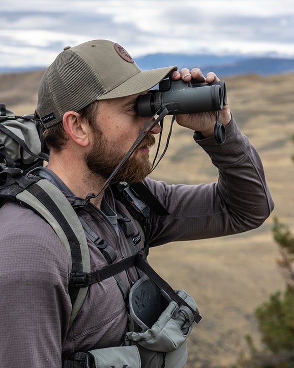 Vortex Razor UHD 10x32 Binocular in use in the field
