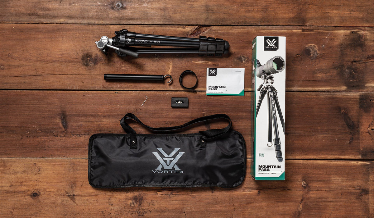 Vortex Mountain Pass Aluminium Tripod Kit with Pan Head - what's in the box