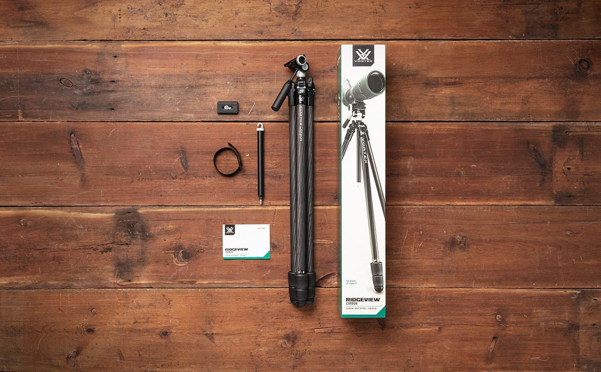 Vortex Ridgeview Carbon Fibre Tripod Kit with Pan Head - what's in the box