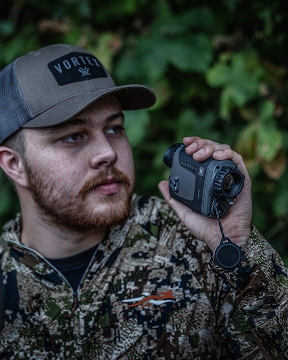 Vortex Veil 400 Thermal Monocular - lifestyle handheld